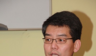 新公益沙龙邀请美国非营利资产管理专家座谈