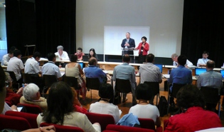 中欧社会论坛第三届双年聚会小组组长碰头会在巴黎举行